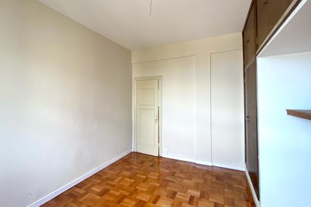 Apartamento à venda com 200m², 3 quartos e 1 vagaQuarto 2