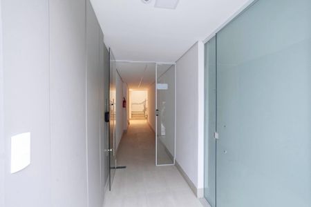 Apartamento à venda com 83m², 3 quartos e 2 vagas Apartamento à venda com 83m², 3 quartos e 2 vagasEntrada