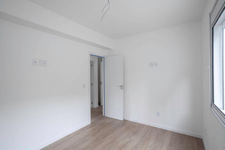 Apartamento à venda com 83m², 3 quartos e 2 vagas Apartamento à venda com 83m², 3 quartos e 2 vagasSuíte