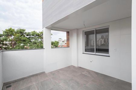 Apartamento à venda com 140m², 3 quartos e 2 vagas Apartamento à venda com 140m², 3 quartos e 2 vagasCobertura