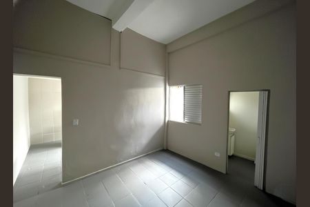 Sala/Quarto de casa para alugar com 1 quarto, 42m² em Jardim do Colegio (zona Norte), São Paulo