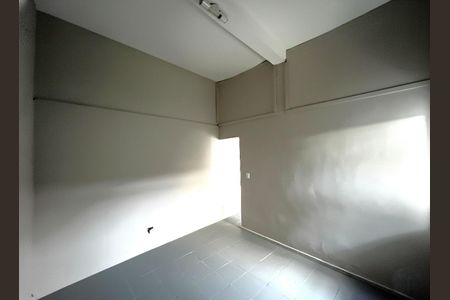 Casa para alugar com 42m², 1 quarto e sem vaga Casa para alugar com 42m², 1 quarto e sem vagaSala/Quarto