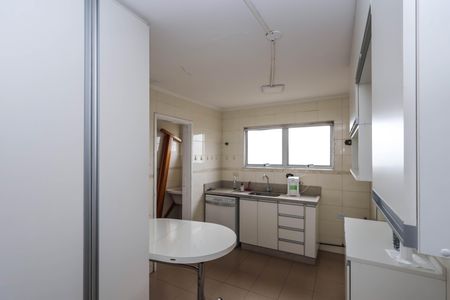 Apartamento à venda com 60m², 2 quartos e 1 vagaCozinha