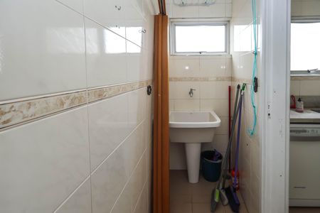 Apartamento à venda com 60m², 2 quartos e 1 vagaÁrea de Serviço