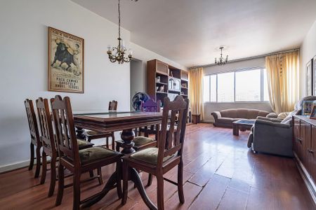 Apartamento para alugar com 114m², 2 quartos e 1 vaga Apartamento para alugar com 114m², 2 quartos e 1 vagaSala