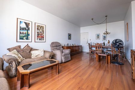 Apartamento para alugar com 114m², 2 quartos e 1 vaga Apartamento para alugar com 114m², 2 quartos e 1 vagaSala