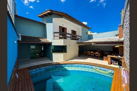 Casa à venda com 300m², 3 quartos e 3 vagasFoto 49