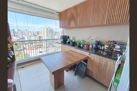 Apartamento à venda com 72m², 2 quartos e 2 vagas Apartamento à venda com 72m², 2 quartos e 2 vagasVaranda da Sala
