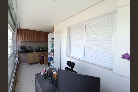 Apartamento à venda com 72m², 2 quartos e 2 vagas Apartamento à venda com 72m², 2 quartos e 2 vagasVaranda da Sala