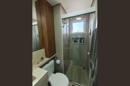 Apartamento à venda com 72m², 2 quartos e 2 vagas Apartamento à venda com 72m², 2 quartos e 2 vagasBanheiro