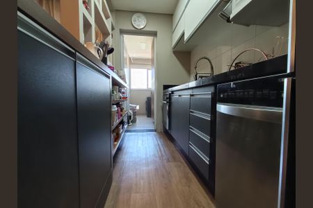 Apartamento à venda com 72m², 2 quartos e 2 vagas Apartamento à venda com 72m², 2 quartos e 2 vagasCozinha