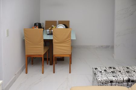 Sala de apartamento para alugar com 2 quartos, 40m² em Piatã, Salvador