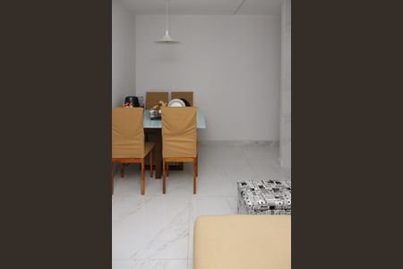 Sala de apartamento para alugar com 2 quartos, 40m² em Piatã, Salvador