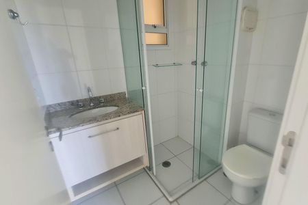 Apartamento à venda com 88m², 3 quartos e 2 vagasBanheiro social