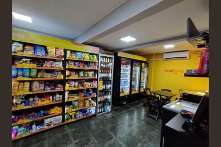 Apartamento à venda com 60m², 2 quartos e 1 vagaMercado 