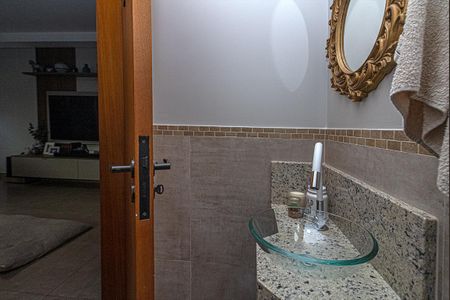 Casa à venda com 105m², 3 quartos e 2 vagas Casa à venda com 105m², 3 quartos e 2 vagaslavabo_4