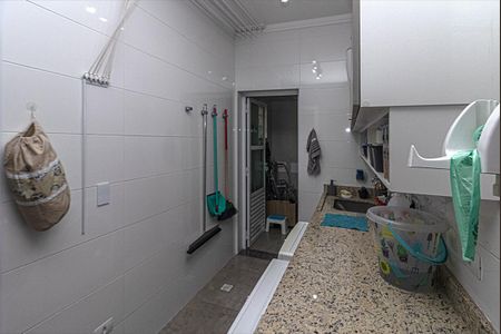 Casa à venda com 105m², 3 quartos e 2 vagas Casa à venda com 105m², 3 quartos e 2 vagasárea de serviço coberta_1