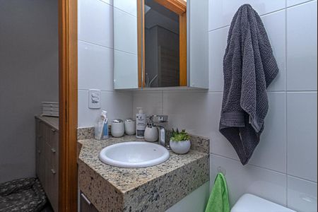 Casa à venda com 105m², 3 quartos e 2 vagas Casa à venda com 105m², 3 quartos e 2 vagasbanheiro na suíte_3