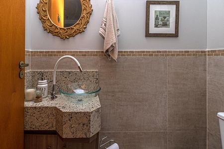 Casa à venda com 105m², 3 quartos e 2 vagas Casa à venda com 105m², 3 quartos e 2 vagaslavabo_1