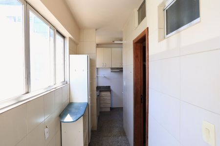 Apartamento para alugar com 86m², 3 quartos e 1 vagaÁrea de Serviço