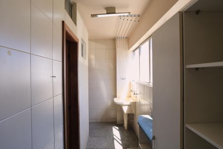 Apartamento para alugar com 86m², 3 quartos e 1 vagaÁrea de Serviço