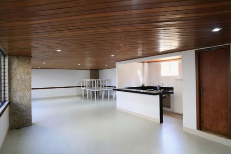 Apartamento para alugar com 86m², 3 quartos e 1 vagaÁrea comum - Salão de festas