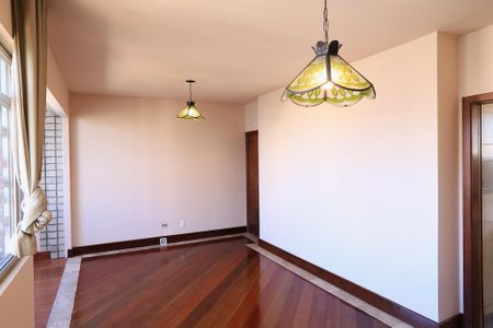 Apartamento para alugar com 86m², 3 quartos e 1 vagaSala
