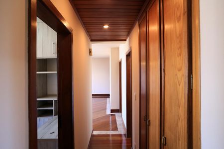 Apartamento para alugar com 86m², 3 quartos e 1 vagaCorredor