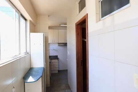 Apartamento para alugar com 86m², 3 quartos e 1 vagaÁrea de Serviço
