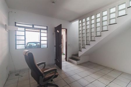 Sala de casa para alugar com 2 quartos, 70m² em Vila Perracini, Poá
