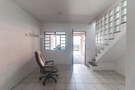 Sala de casa para alugar com 2 quartos, 70m² em Vila Perracini, Poá