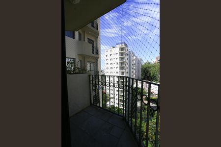 sacada de apartamento à venda com 2 quartos, 75m² em Vila Andrade, São Paulo