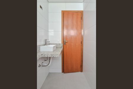 Apartamento à venda com 120m², 2 quartos e 2 vagasBanheiro Social