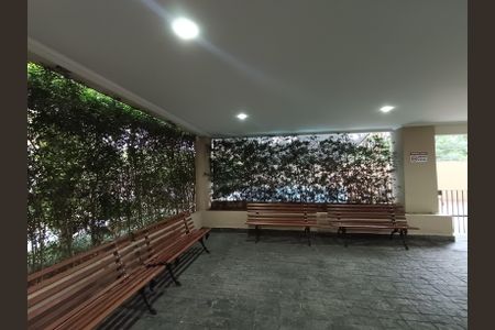 Apartamento à venda com 64m², 2 quartos e 1 vaga