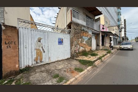 Placa "Quinto Andar" de casa para alugar com 1 quarto, 30m² em Setor Habitacional Vicente Pires, Brasília
