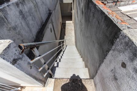 Casa para alugar com 70m², 3 quartos e 1 vagaEscada