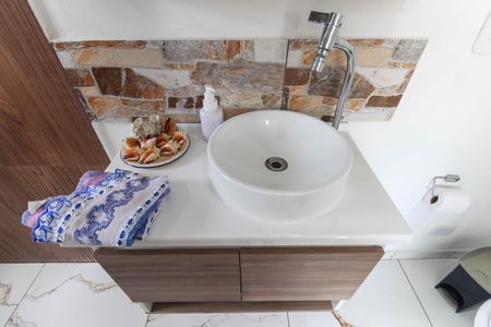 Casa para alugar com 70m², 3 quartos e 1 vagaBanheiro da Suíte 2