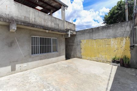 Casa para alugar com 70m², 3 quartos e 1 vagaQuintal/Garagem