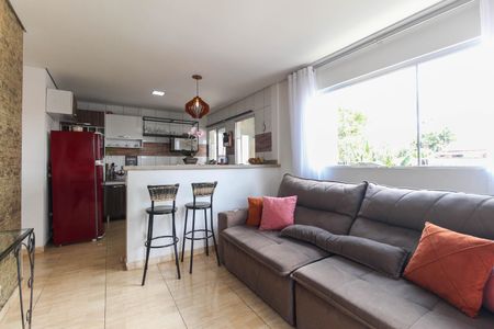 Sala de casa para alugar com 3 quartos, 70m² em Parque Paulistano, São Paulo