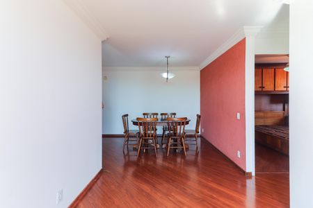 Sala de apartamento para alugar com 2 quartos, 56m² em Parque Ipe, São Paulo