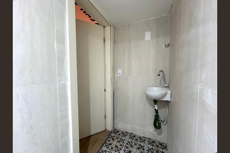 Apartamento para alugar com 90m², 2 quartos e sem vagaLavabo