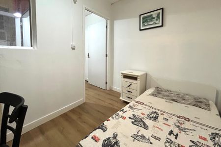 Apartamento para alugar com 90m², 2 quartos e sem vagaQuarto 2