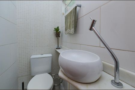 Apartamento à venda com 90m², 3 quartos e 1 vaga Apartamento à venda com 90m², 3 quartos e 1 vagaLavabo
