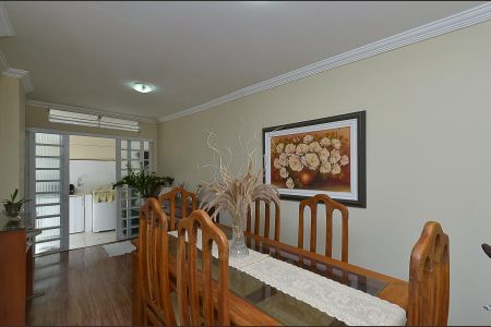 Apartamento à venda com 90m², 3 quartos e 1 vaga Apartamento à venda com 90m², 3 quartos e 1 vagaSala Ambientes