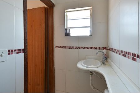 Apartamento à venda com 90m², 3 quartos e 1 vaga Apartamento à venda com 90m², 3 quartos e 1 vagaBanheiro Suíte 2