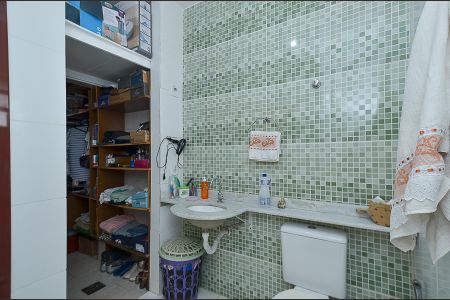 Apartamento à venda com 90m², 3 quartos e 1 vaga Apartamento à venda com 90m², 3 quartos e 1 vagaBanheiro Suíte