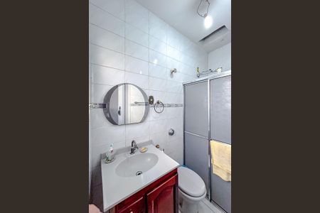 Casa à venda com 500m², 3 quartos e 5 vagasBanheiro da Suíte