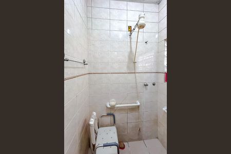 Casa à venda com 500m², 3 quartos e 5 vagasBanheiroBanheiro 2