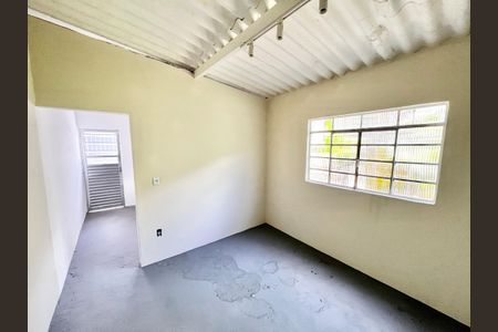 Sala/Quarto de casa para alugar com 1 quarto, 38m² em Jardim do Colegio (zona Norte), São Paulo