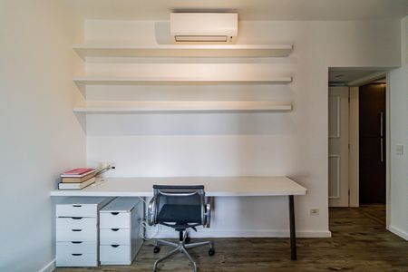 Apartamento à venda com 185m², 3 quartos e 3 vagasSuite 03